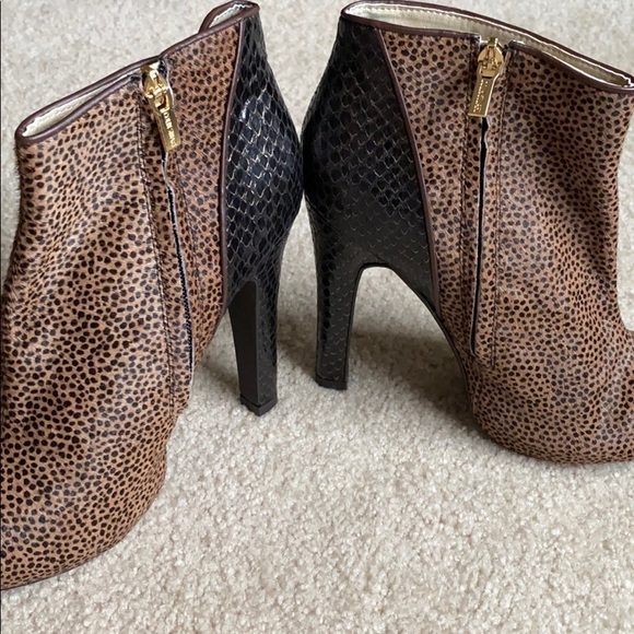 Colin Stuart animal print calf hair platform bootie - Picture 6 of 11